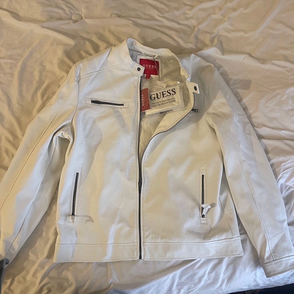 Guess leather jacket new with tags size large for men